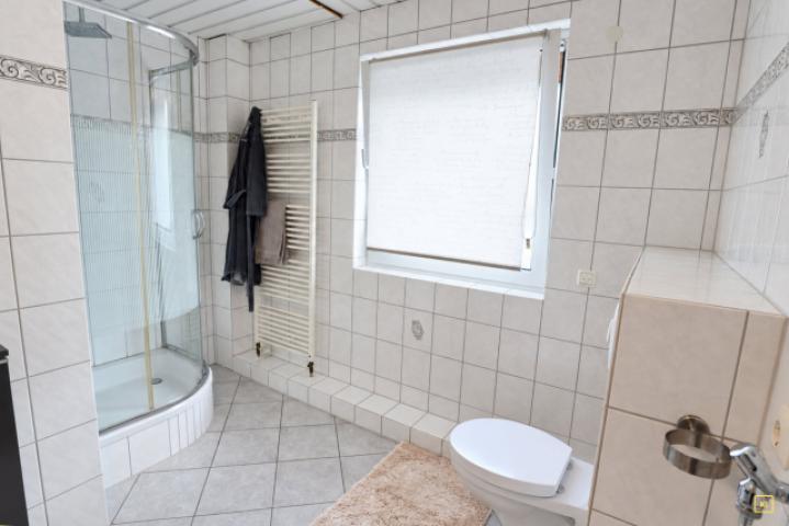 ...Dusche