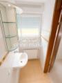 Separates WC mit Tageslicht