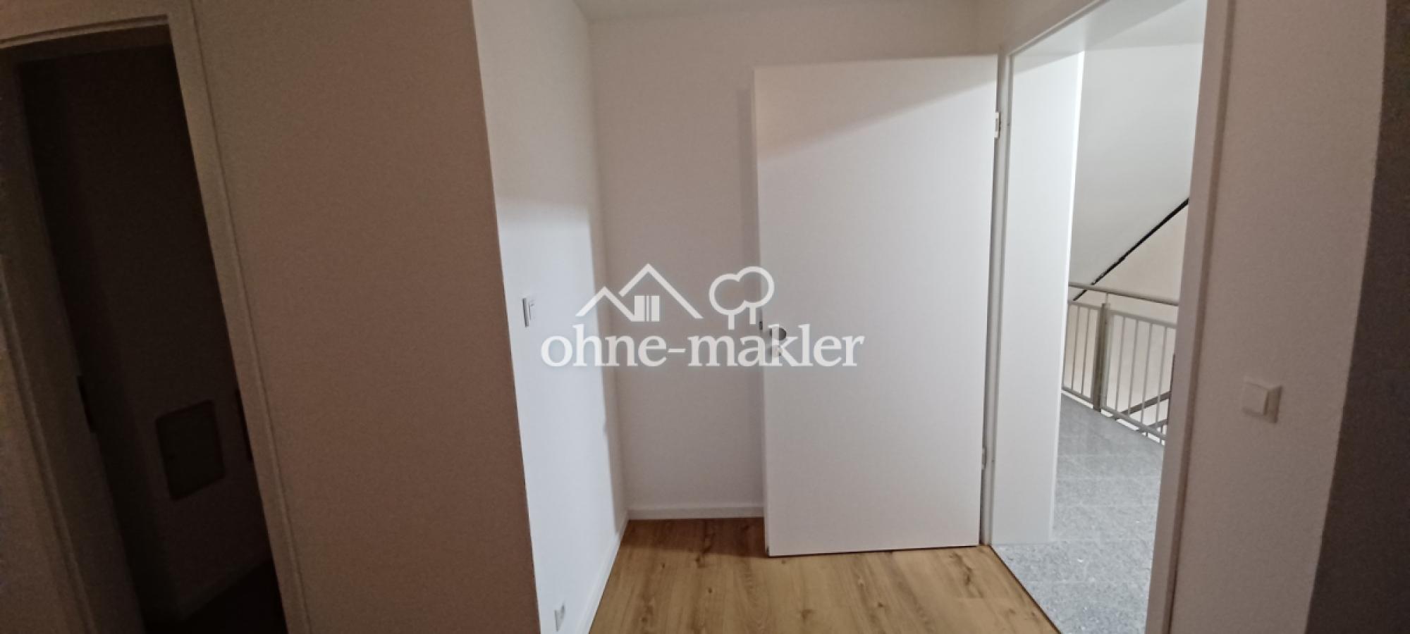 Eingang /Garderobe
