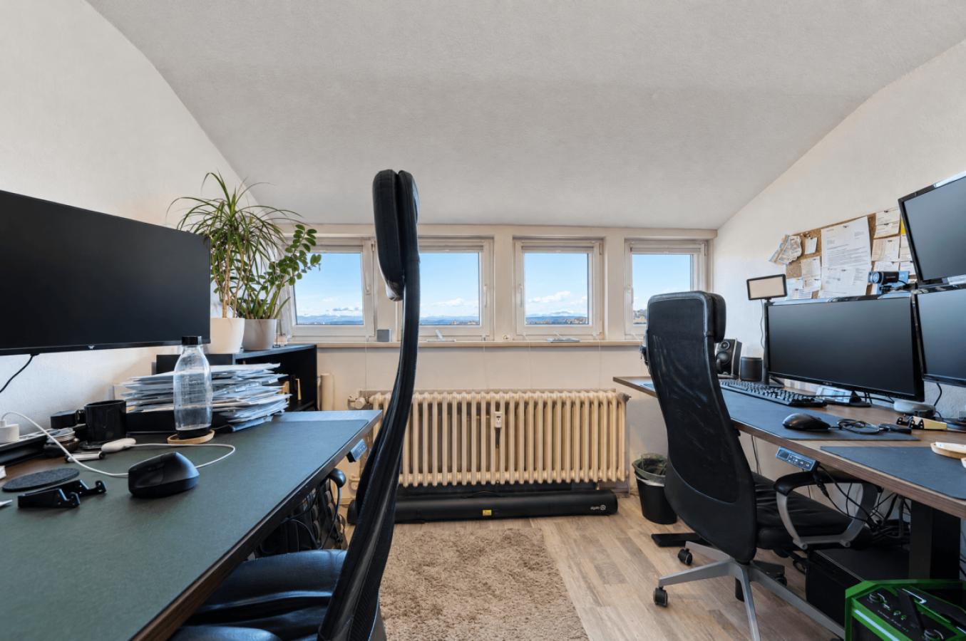 Büro 2