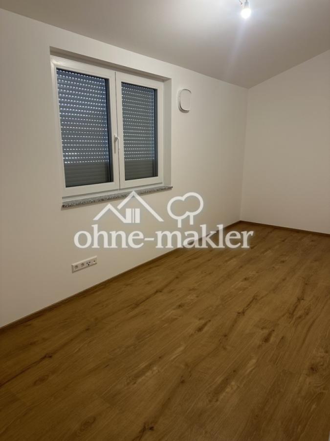 Kinder-/weiteres Schlafzimmer