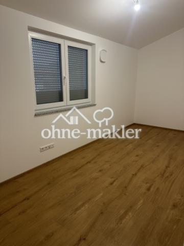 Kinder-/weiteres Schlafzimmer