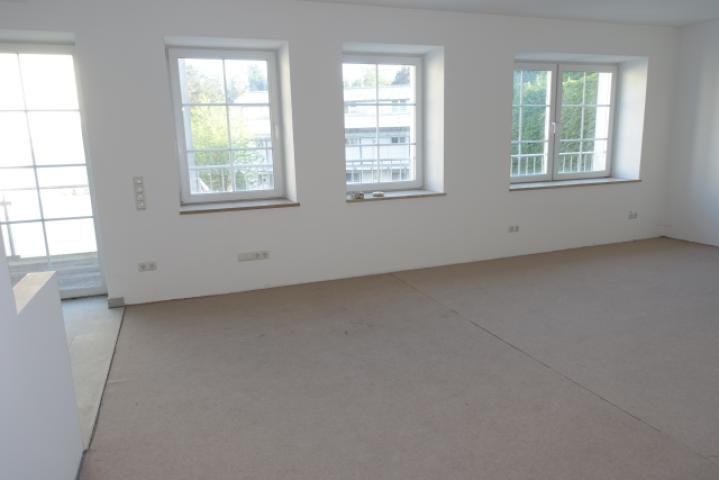 Wohnzimmer, Durchgang z. Terrasse