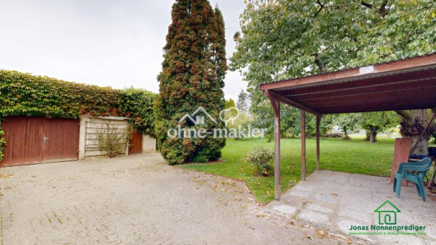 Garage und Carport