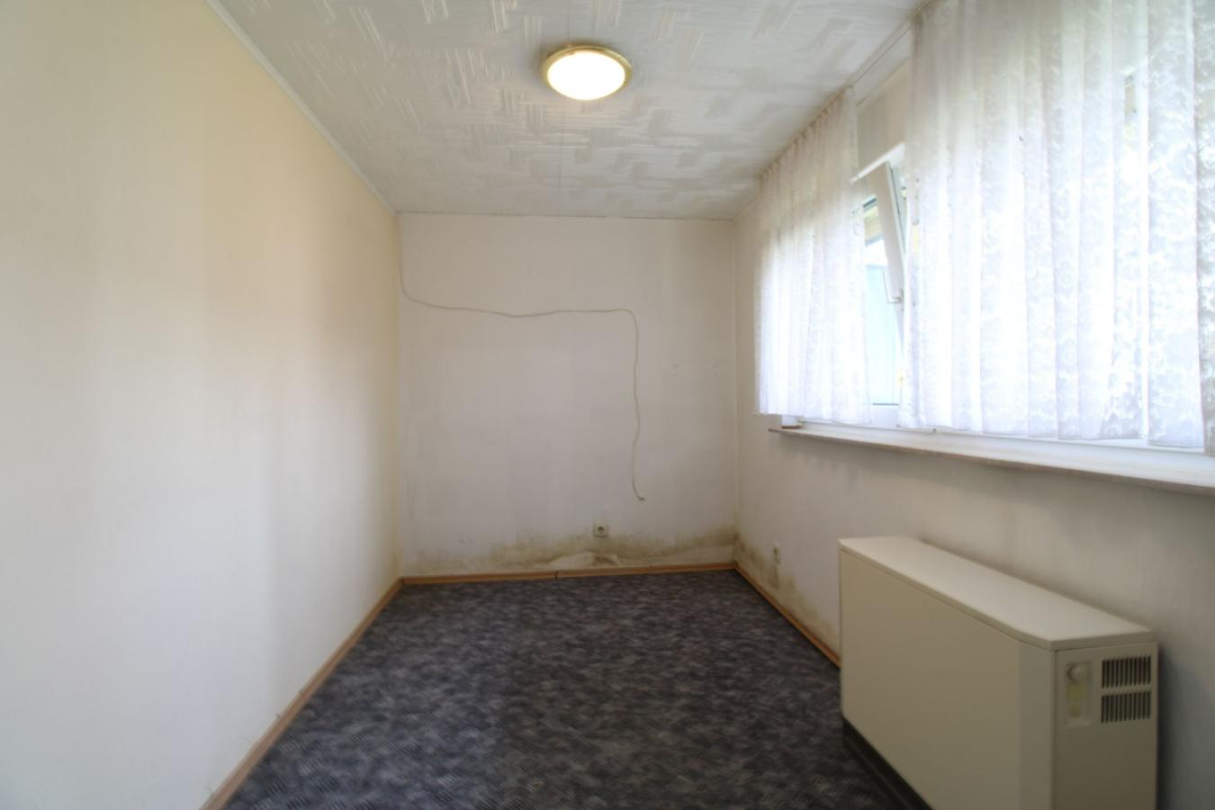 Büro EG