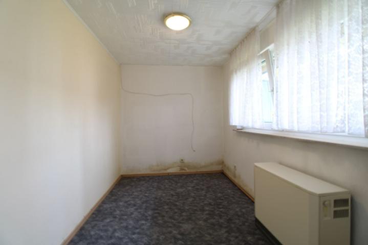 Büro EG