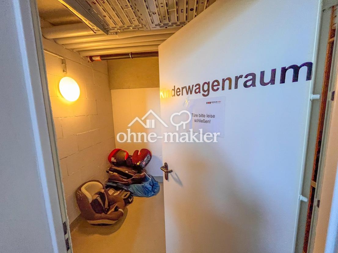 Kinderwagenraum 