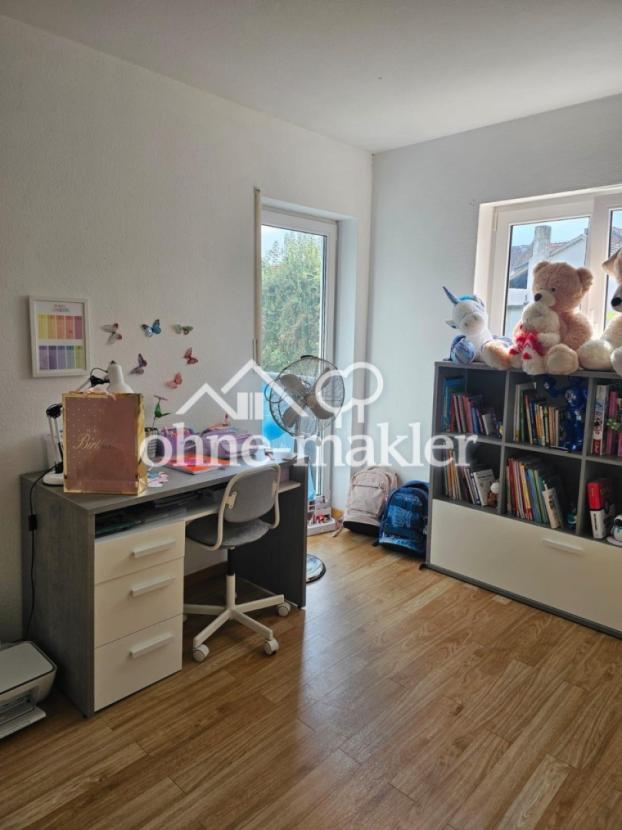 Kinderzimmer / Arbeitszimmer