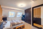 Immobilie in Leipzig/Lindenau zu verkaufen_Rosenberg Immobilien_4-Raum_Schlafzimmer