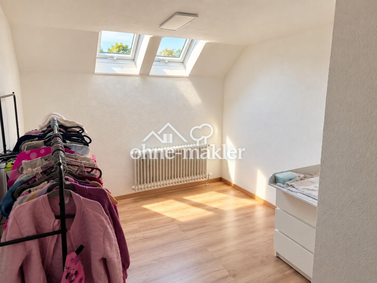 Büro / Kinderzimmer etc.