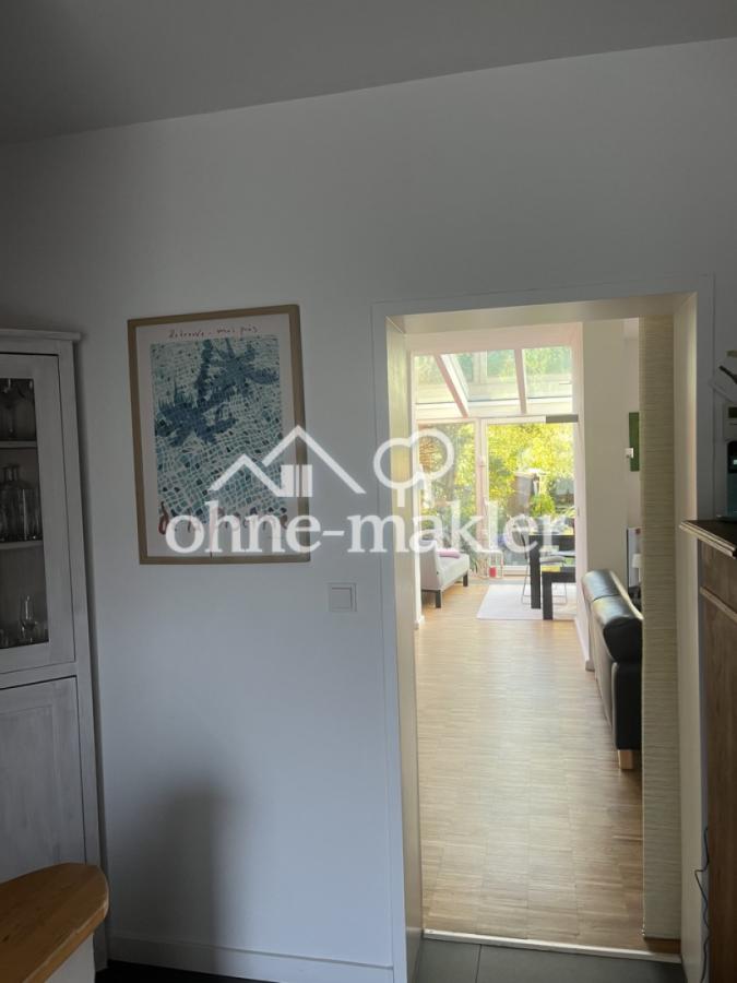 EG_Blick ins Wohnzimmer