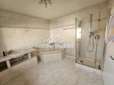 09_Badezimmer_mit_Dusche_und_W
