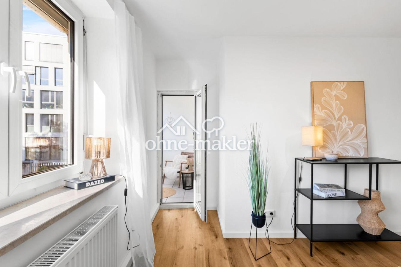 Wohnzimmer mit Loggiazugang