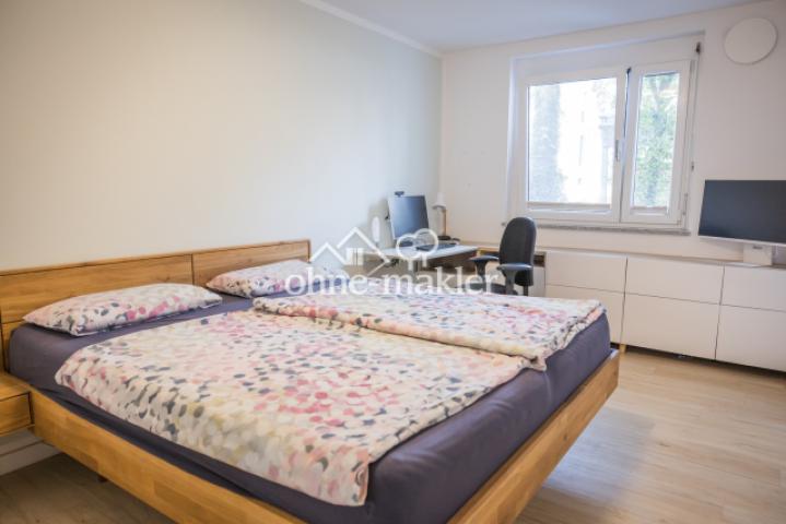 Elternschlafzimmer EG