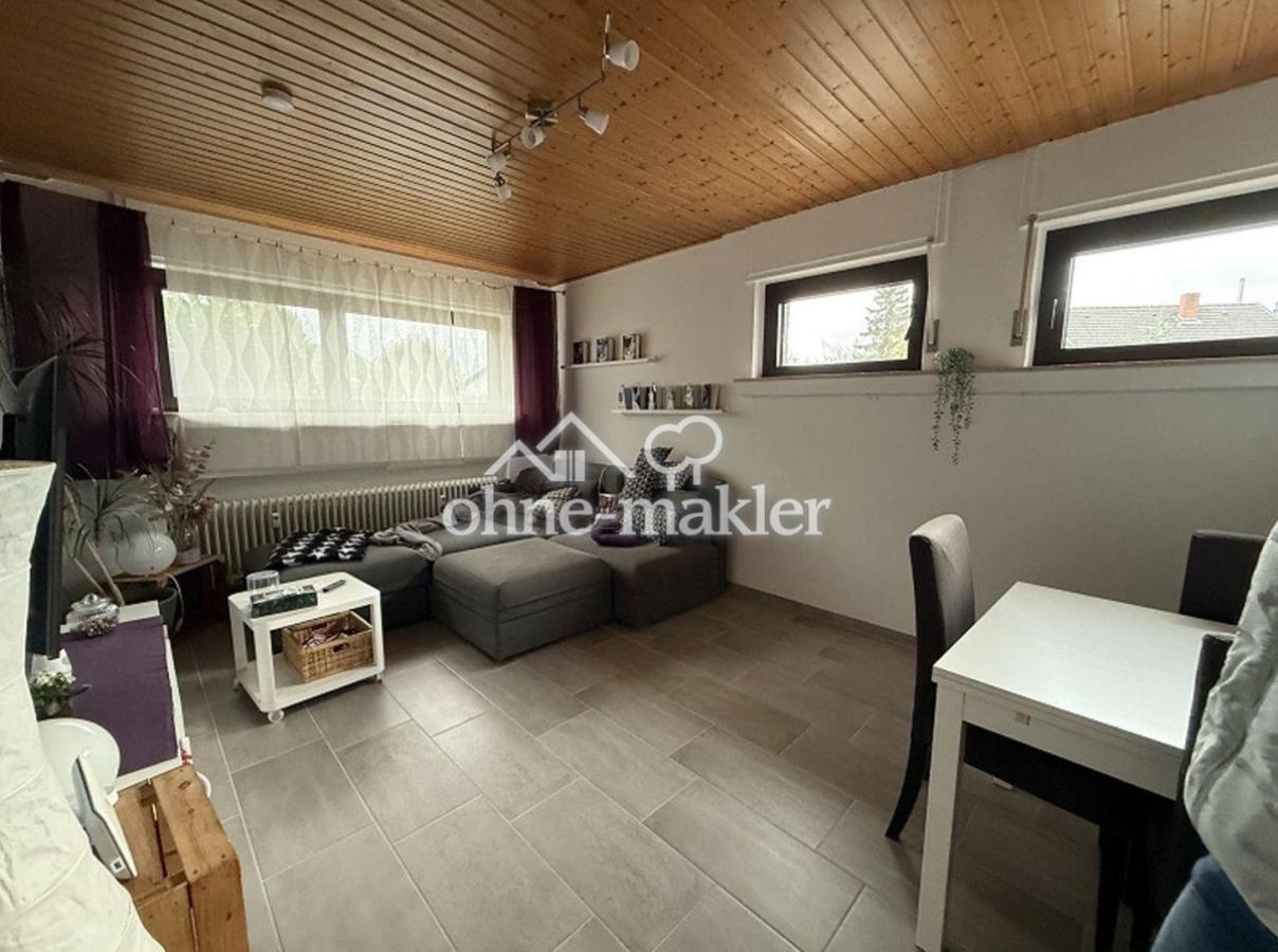Wohnzimmer KG